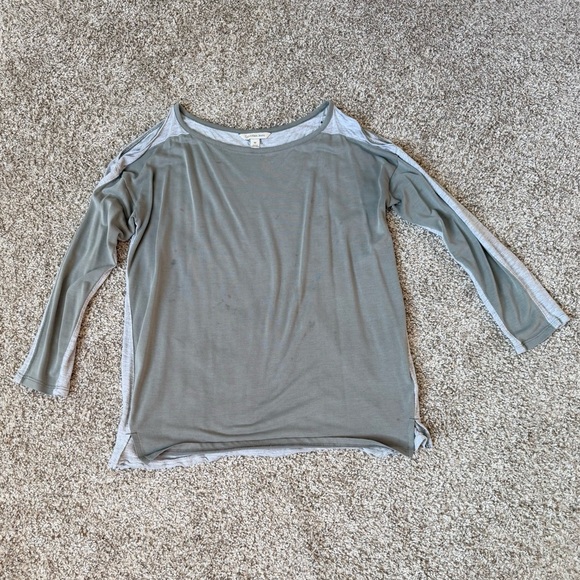 Calvin Klein Top - Picture 1 of 8